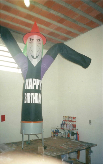 Boneco do posto personalisado Bruxa - 83