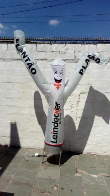 Boneco com boné Inflável - 85