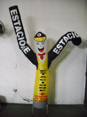 Boneco com boné Inflável - 22