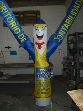 Boneco com boné Inflável - 35